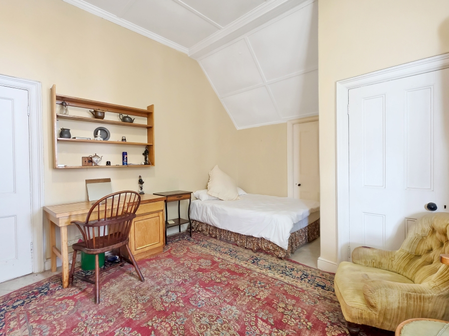 6 Bedroom Property for Sale in Sea Point Western Cape